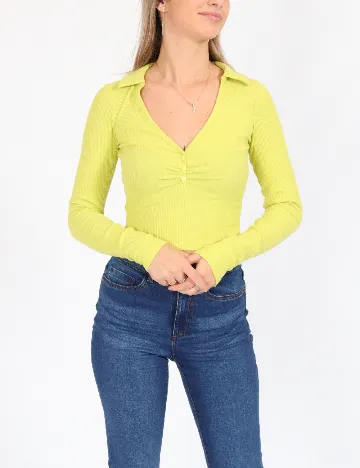 Top Bershka, verde