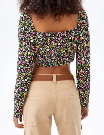 Top Bershka, negru floral Negru