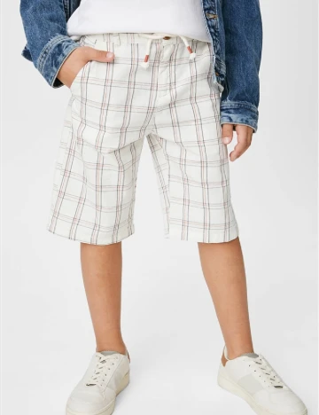 Pantaloni scurti C&A, ecru