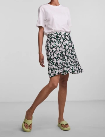 Fusta Pieces, floral