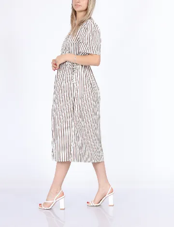 Rochie medie OVERSIZE Pieces, alb/maro