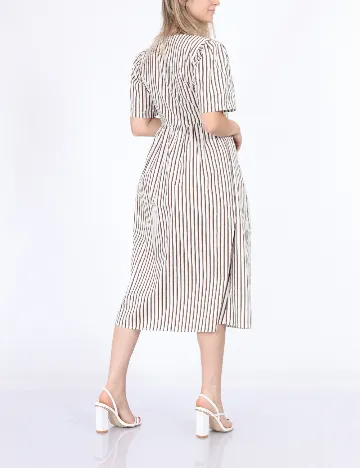 Rochie medie OVERSIZE Pieces, alb/maro