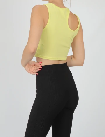 Top SHEIN, galben