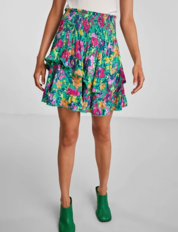 Fusta Y.A.S, floral