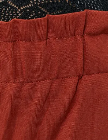 Pantaloni Only, caramiziu