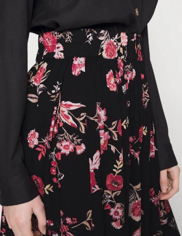 Fusta Pieces, negru
