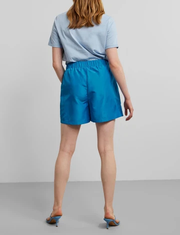 Pantaloni scurti Pieces, albastru