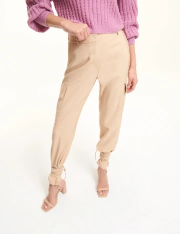 Pantaloni Reserved, crem