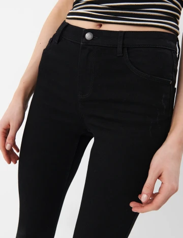 Blugi Mohito, negru