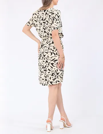 Rochie scurta Vila, crem/negru