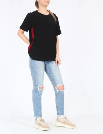 Tricou b.young, negru