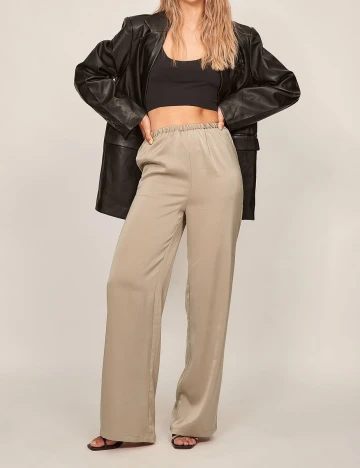 Pantaloni NA-KD, bej