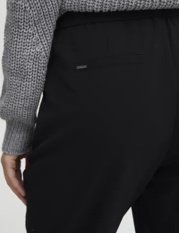 Pantaloni Oxmo, negru