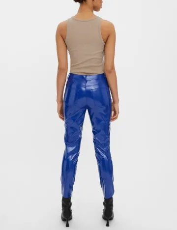 Pantaloni Vero Moda, albastru Albastru