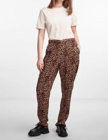 Pantaloni PIECES MATERNITY, animal print Animal print