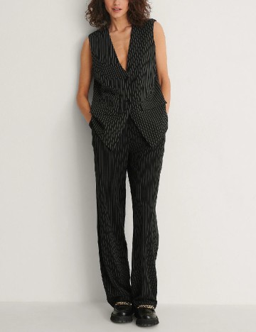 Pantaloni NA-KD, negru