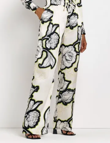 Pantaloni River Island, crem