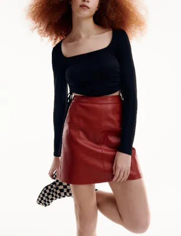 Top Reserved, negru