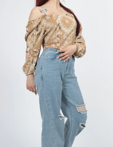Top American Eagle, maro
