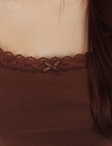 Top American Eagle, maro