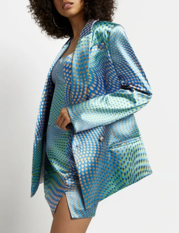 Sacou River Island, mix culori