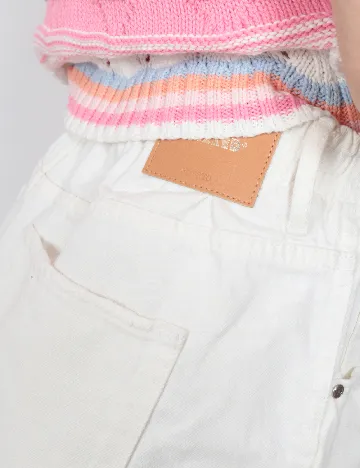 Pantaloni scurti Raizzed, ecru