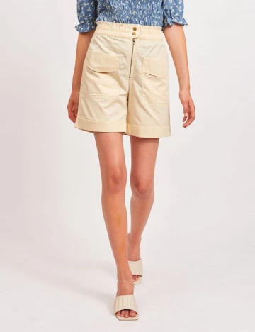 Pantaloni scurti Vila, crem