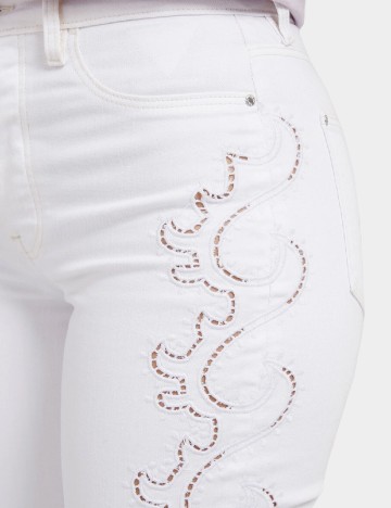 Blugi Guess, alb