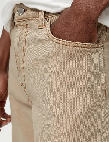 Pantaloni scurti s.Oliver, crem