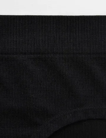 Chilot Aerie, negru