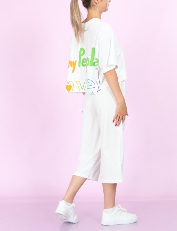 Top Levi S, alb