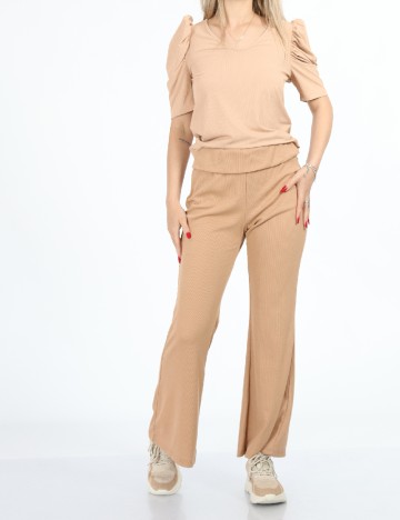 Pantaloni SHEIN, maro