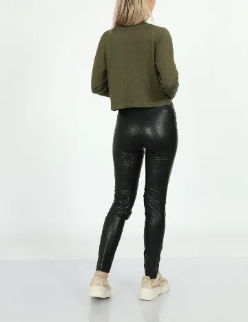 Bolero Kaffe, kaki