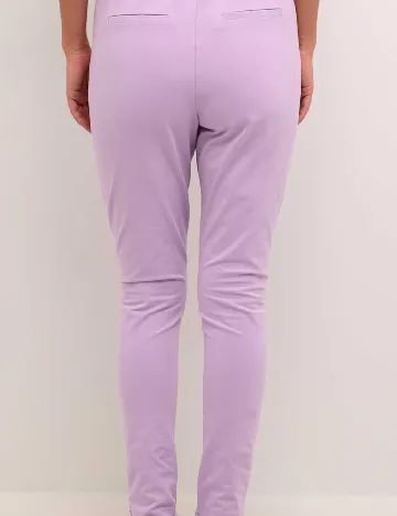 Pantaloni Kaffe, lila