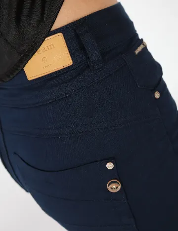 Pantaloni scurti Cream, bleumarin