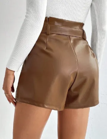 Pantaloni scurti SHEIN, maro