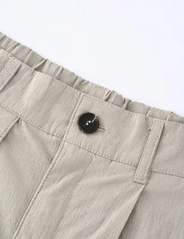 Pantaloni scurti SHEIN, crem