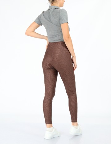 Colanti Aerie, maro