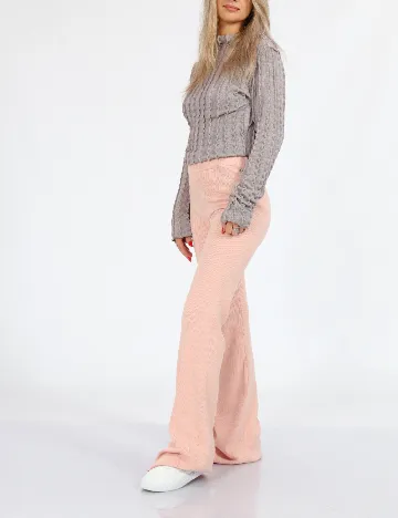 Pantaloni Guess, roz
