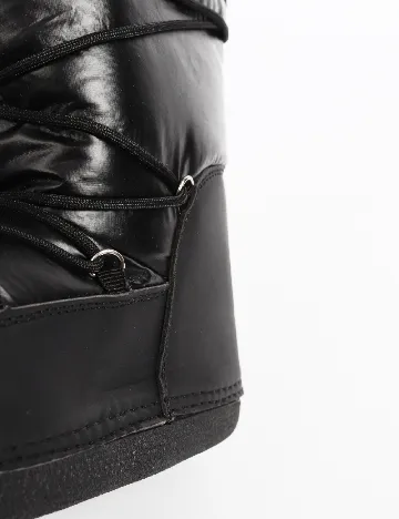Ghete Reserved, negru