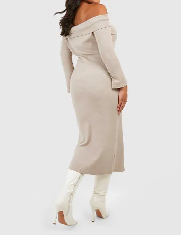 Rochie medie Boohoo Plus Size, bej