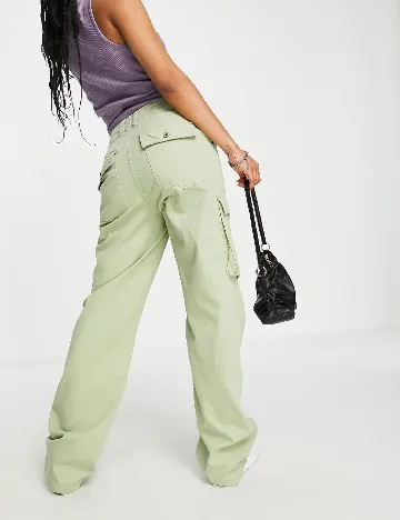 Pantaloni Bershka, verde