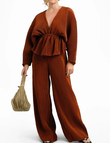 Pantaloni ASOS, maro