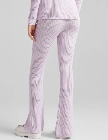 Pantaloni Bershka, mov