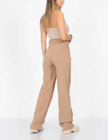 Pantaloni SHEIN, maro