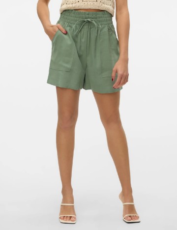 Pantaloni scurti Vero Moda, verde
