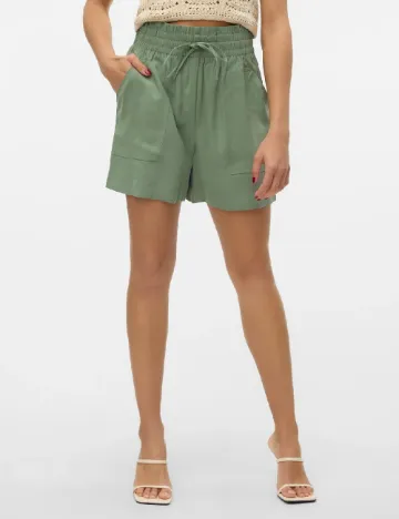 Pantaloni scurti Vero Moda, verde