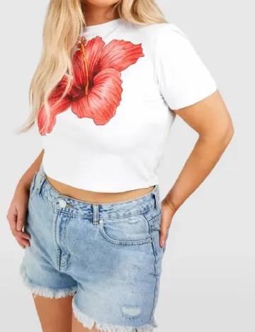 Top Boohoo, alb