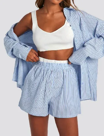 Pantaloni scurti Boohoo, albastru