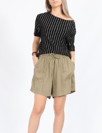Pantaloni scurti Only, verde